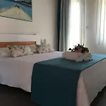Beyaz Iskele & Restaurant Selimiye (Aegean)