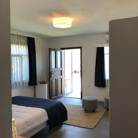 Beyaz ıskele Hotel&restaurant Otel 5*