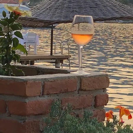 Beyaz ıskele Hotel&restaurant Otel 5*