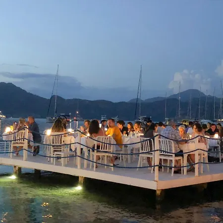 Beyaz Iskele & Restaurant Ξενοδοχείο